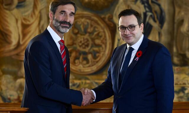 Juraj Blanár (links) besuchte seinen tschechischen Amtkollegen Jan Lipavský am Montag in Prag.