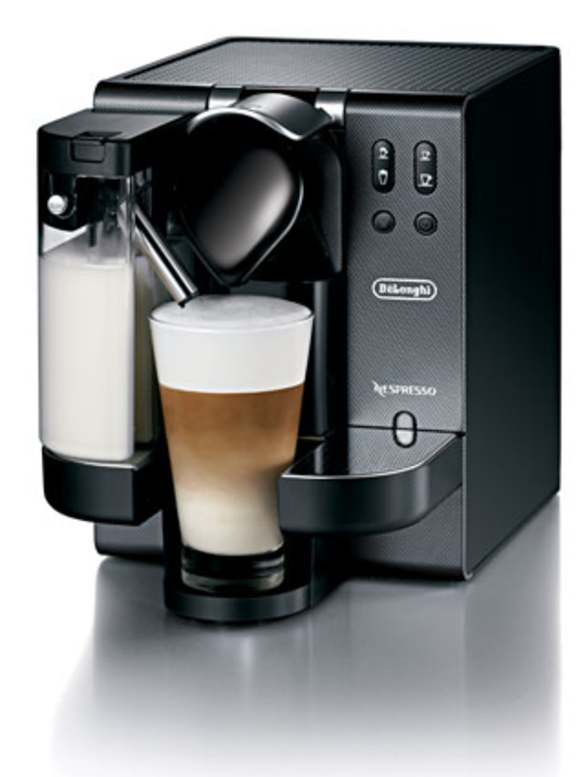 Carbon-Kaffee Klingt wie eine Autobeschreibung: Carbon­optik, strom­linienförmig, von null auf einen Caffè Latte in 20 Sekunden – die Nespresso Lattissima Grey Tech.