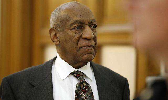 Bill Cosby muss sich vor Gericht verantworten.