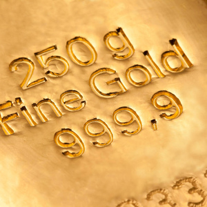 Geldanlage in echtem Gold BLWX020836 Copyright xblickwinkel McPhotox ErwinxWodickax