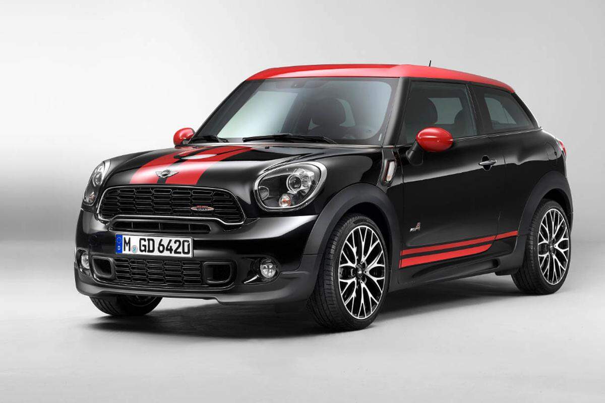 Mini präsentiert in Detroit den Mini John Cooper Works Paceman. Ein "SUVchen" sozusagen, aber mit viel Dampf. 218 PS leistet das Auto, das maximale Drehmoment von 280 Newtonmetern lässt sich per Overboost auf 300 Newtonmeter steigern.