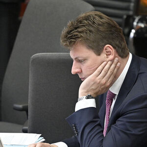 Novomatic  kooperiert mit einem Institut, das FPÖ-Mann Tschank gegründet hat.