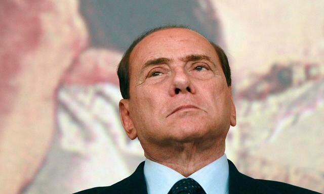 Germanozentrische Politik Berlusconi greift