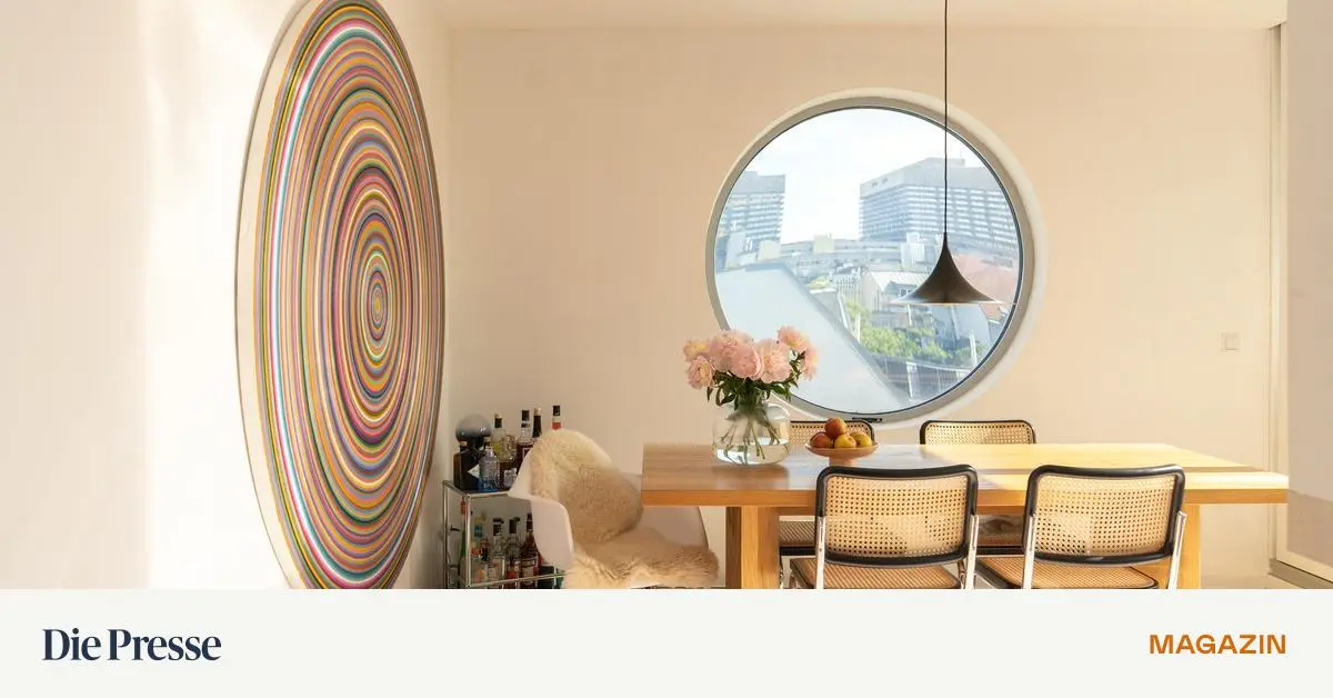 zuhause-beim-architekten-duo-kunstvoll-wohnen-unterm-dach-premium