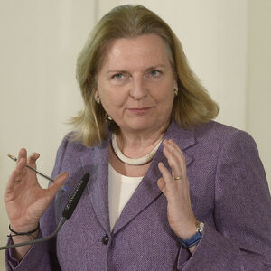 Archichbild von Karin Kneissl aus ihrer Zeit als Außenministerin im Jahr 2017.