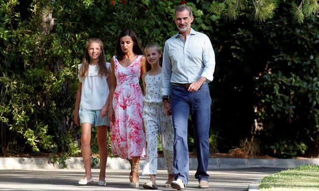 Spaniens König Felipe, Königin Letizia und die beiden Töchter Sofia und Leonor werden wohl wieder auf der Insel Mallorca urlauben. 