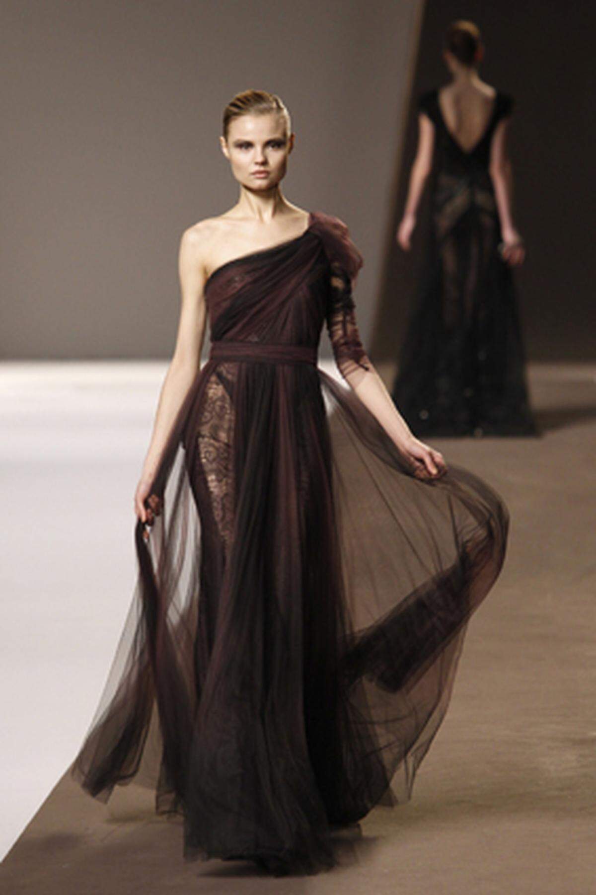 Elie Saab: Paris. HW 10/11