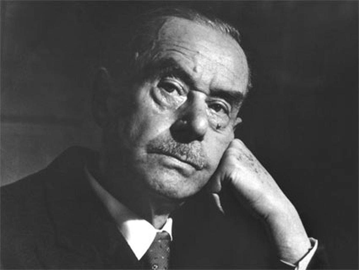 Selbst ein späterer Vorzeige-Schriftsteller und Nobelpreisträger ist vorm Sitzenbleiben nicht gefeit. Der „Zauberer“ Thomas Mann schaffte die Mittlere Reife erst im zweiten Anlauf