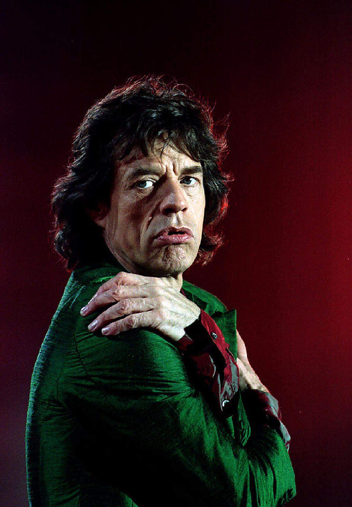Rockmusiker und "Rolling Stones"-Frontman Mick Jagger hat acht Kinder mit fünf Frauen - zuletzt wurde der 73-Jährige im Dezember 2016 Vater.