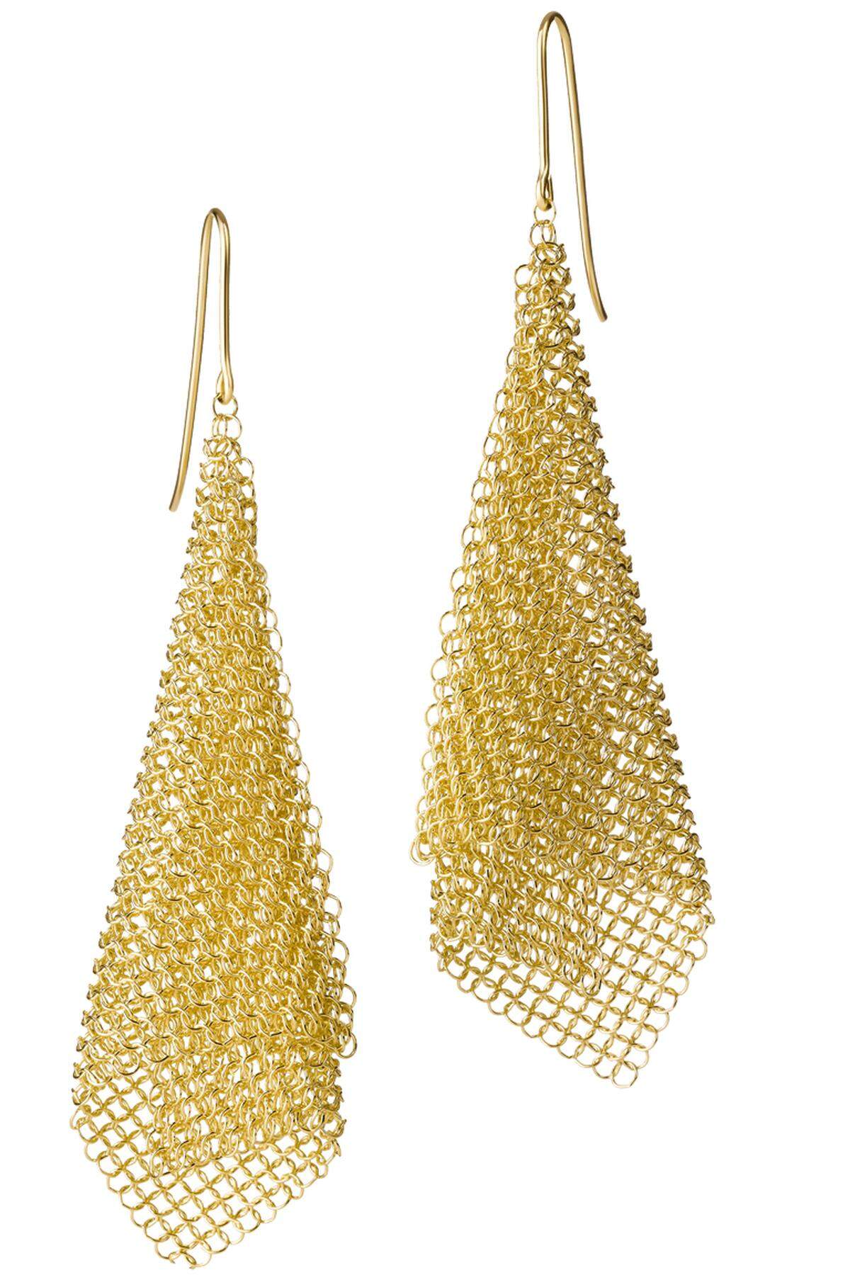 „Mesh Scarf Earrings“ von Elsa Peretti für Tiffany, 1850 Euro