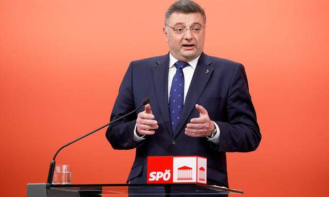 SPÖ-Vizeklubchef Jörg Leichtfried und seine Fraktionskollegin Karin Greiner teilten der Koalition ihre Pläne per Brief mit.