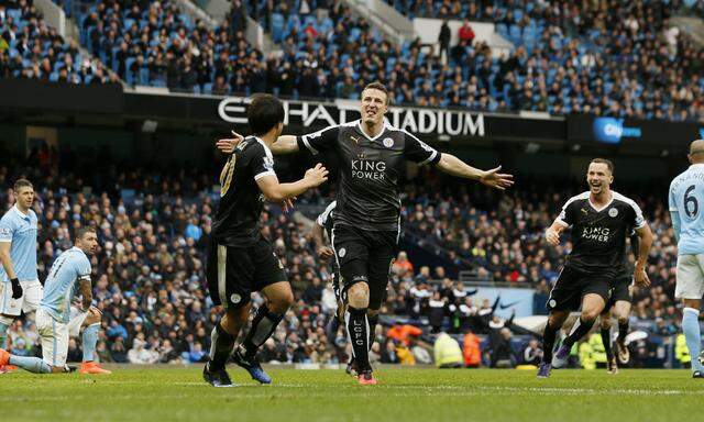 Manchester City v Leicester City - Barclays Premier League