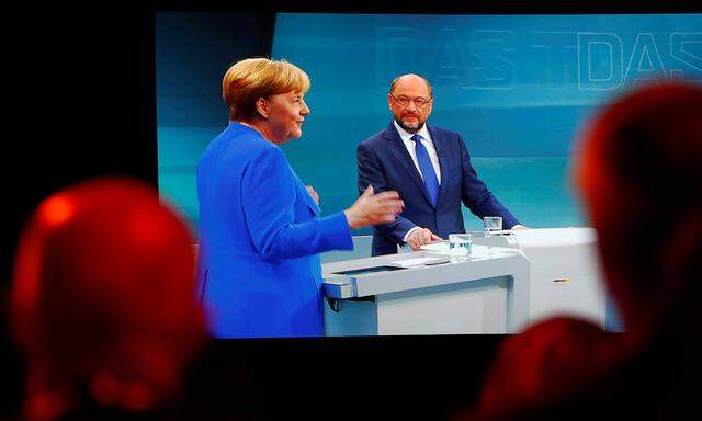 Die einzige TV-Debatte der Spitzenkandidaten von CDU und SPD wird intensiv beobachtet.
