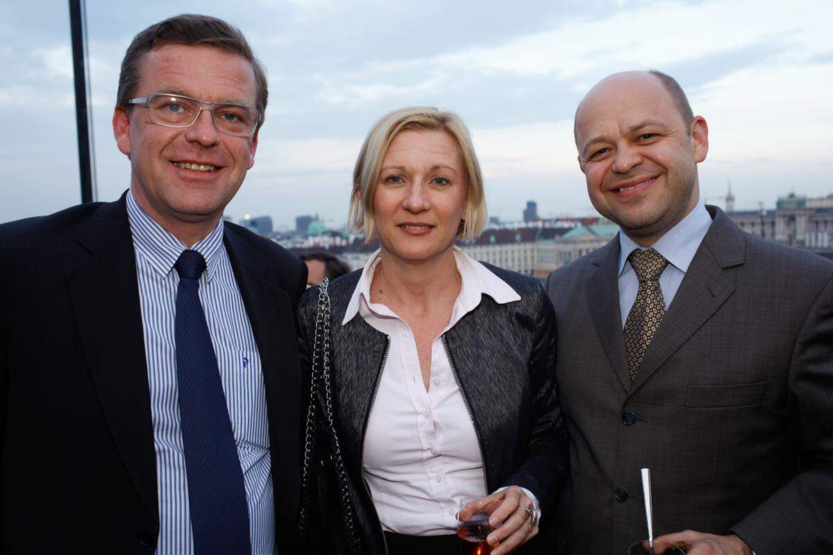 Edgar Kilian (ÖVP Bundespartei), Barbara Grohs (Pharmig) und Gebhard Augendopler (von links).
