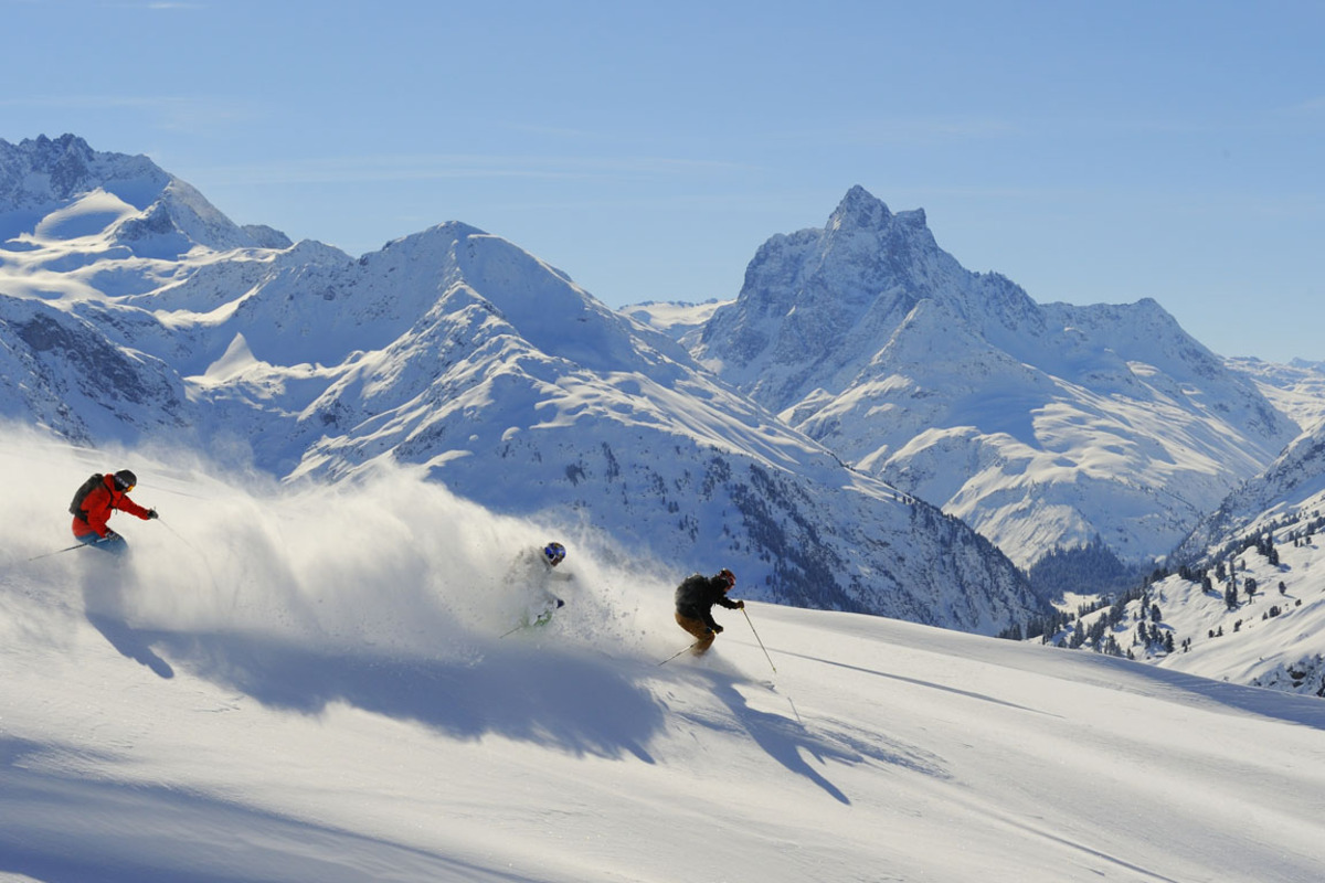 Für die meisten Skifahrer zählt der Weg nach unten: frischer Powder, nur kein Bruchharsch bitte.