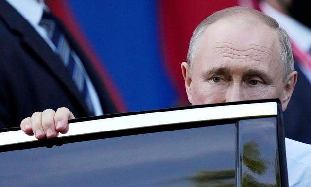 Wladimir Putin sieht sich von einem Vorrücken der Nato bedroht