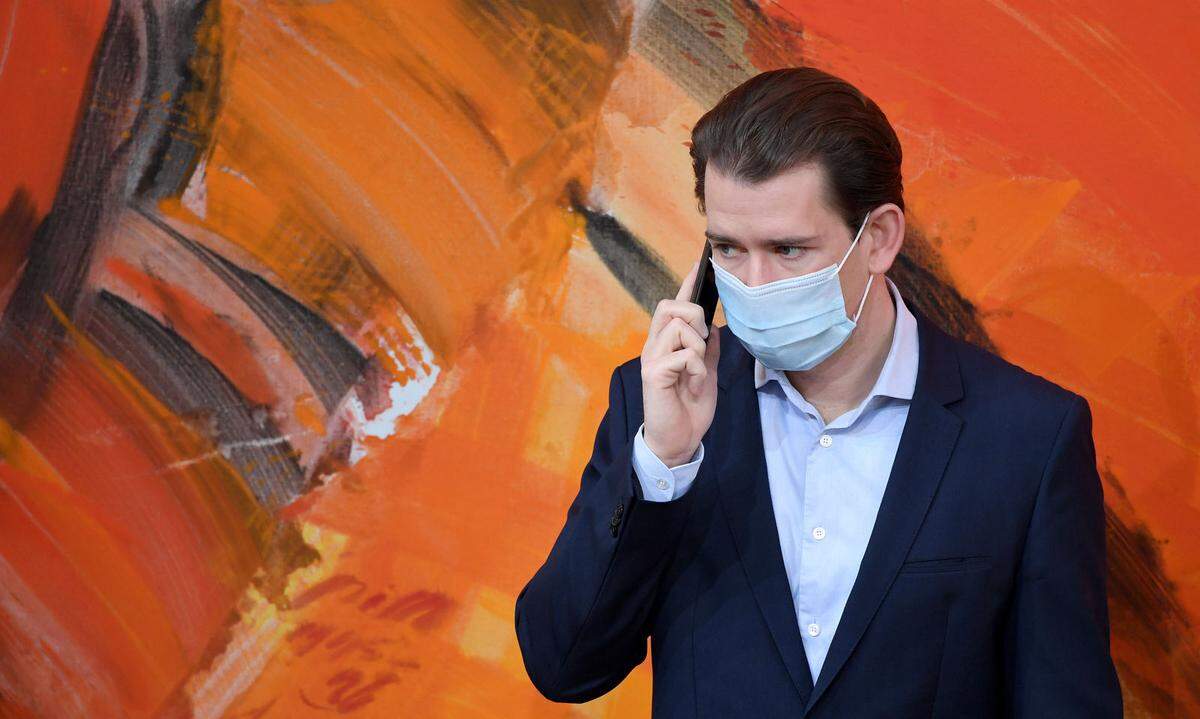 "Wir ziehen die Impfungen vor und warten nicht auf den 12. Jänner." Kanzler Sebastian Kurz (ÖVP) gibt die Richtung vor.