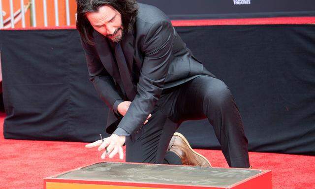 Seit 2005 hat Keanu Reeves einen Stern auf dem Walk of Fame. 