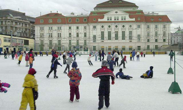 Die Schulkinder in Wien haben somit 2024 zur gleichen Zeit frei, wie ihre Vorarlberger Kolleginnen und Kollegen.