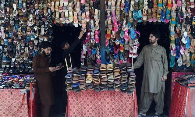 PAKISTAN-ECONOMY-MARKET