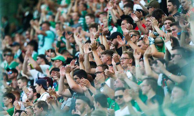 Rapid-Fans im Testspiel