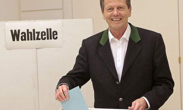Was er wählt, dürfte keine Überraschung sein: Auch VP-Kärnten-Chef Wolfgang Waldner nutzte den Vorwahltermin am Freitag.