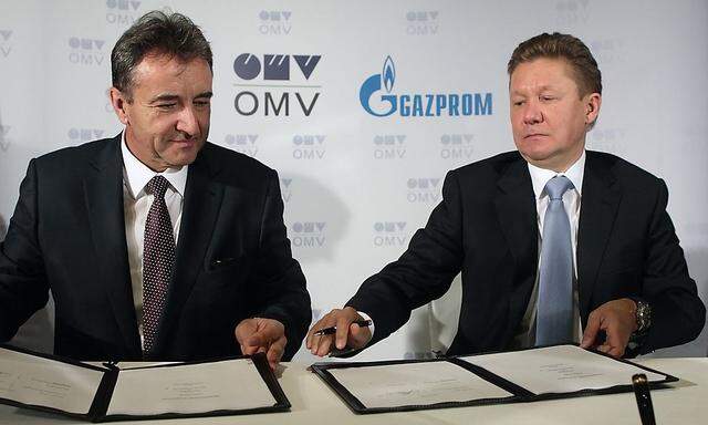 OMV CEO Roiss and Gazprom CEO Miller sign the final deal to build a branch of South Stream gas pipeline ending in Austria, in Vienna