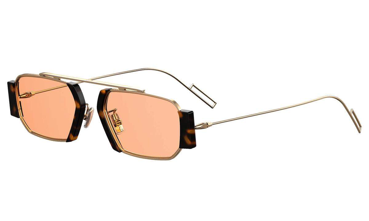 Brille von Dior homme, 460 Euro, im Fachhandel erhältlich