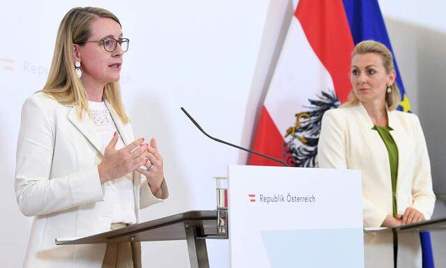 Ministerinnen Schramböck und Aschbacher: Brauchen dringend neue Kurzarbeitslösung