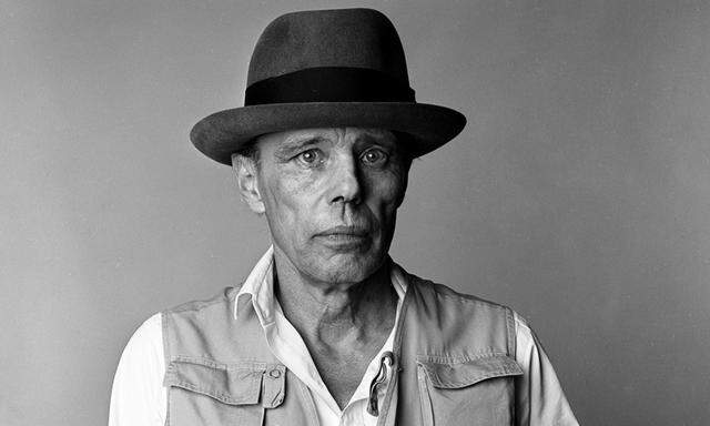 Portrait von Joseph Beuys (1921-1986)