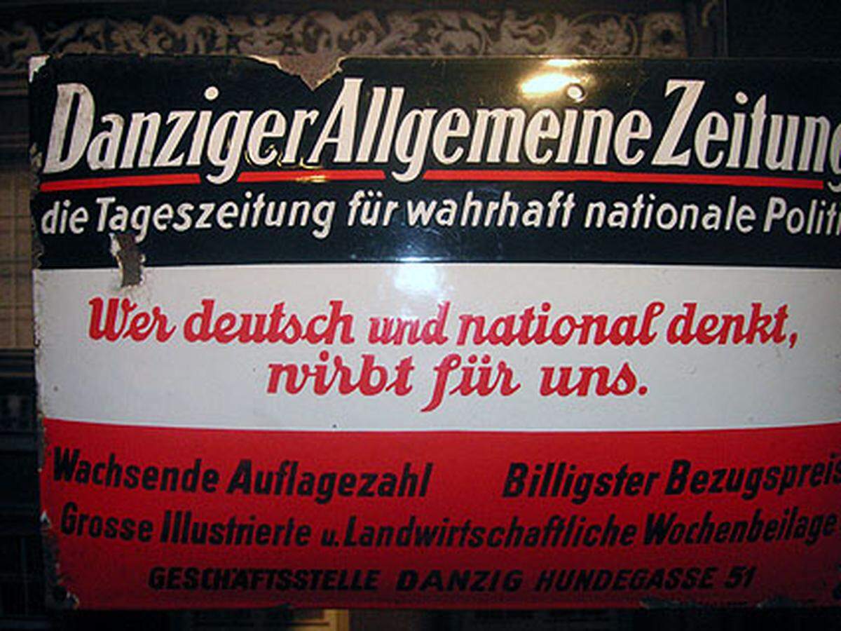 Deutsche Kultur ist reichlich vorhanden – war Danzig doch sogar noch im letzten Jahrhundert (1920-1939) ein Stadtstaat mit deutscher Mehrheit und polnischer Minderheit. Die Entrechtung der jüdischen Bevölkerung begann hier bereits 1933.