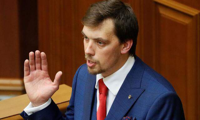 So gut wie keine Vorschusslorbeeren für den neuen Premier: Olexij Hontscharuk, ein 35-jähriger Jurist, ist ein Neuling in der ukrainischen Politik und wird von vielen Seiten deshalb von vornherein als „schwach“ eingestuft.
