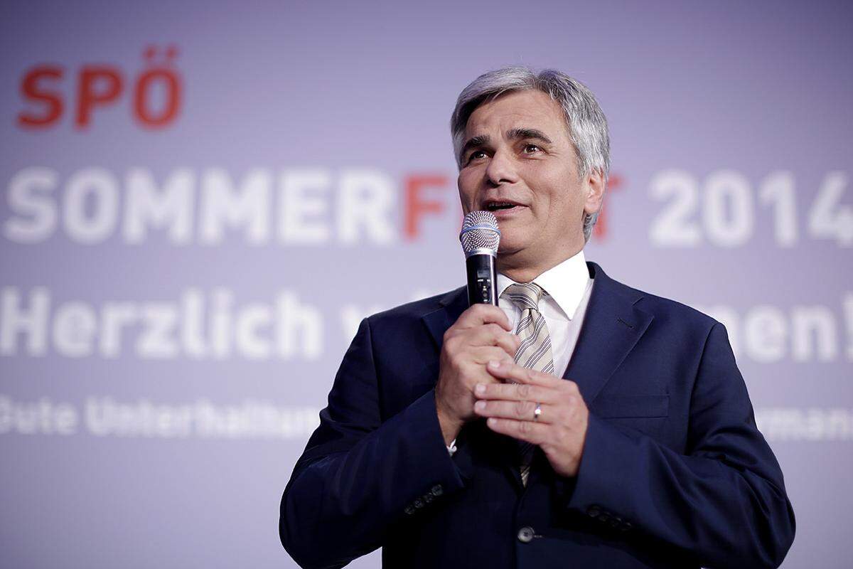 Allzu viel zu feiern hätte Werner Faymann dieser Tage eigentlich nicht, und so hielt er sich auch in seiner Rede zur Eröffnung des Kanzlerfestes der SPÖ im Gartenhotel Altmannsdorf eher kurz.