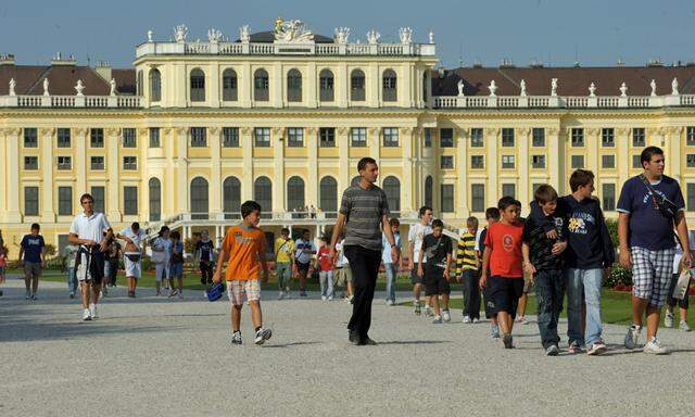 Touristen/ Schönbrunn
