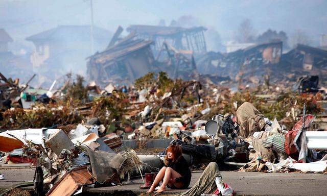 FILE PHOTO: 10th anniversary of Japan's quake, tsunami and nuclear disaster