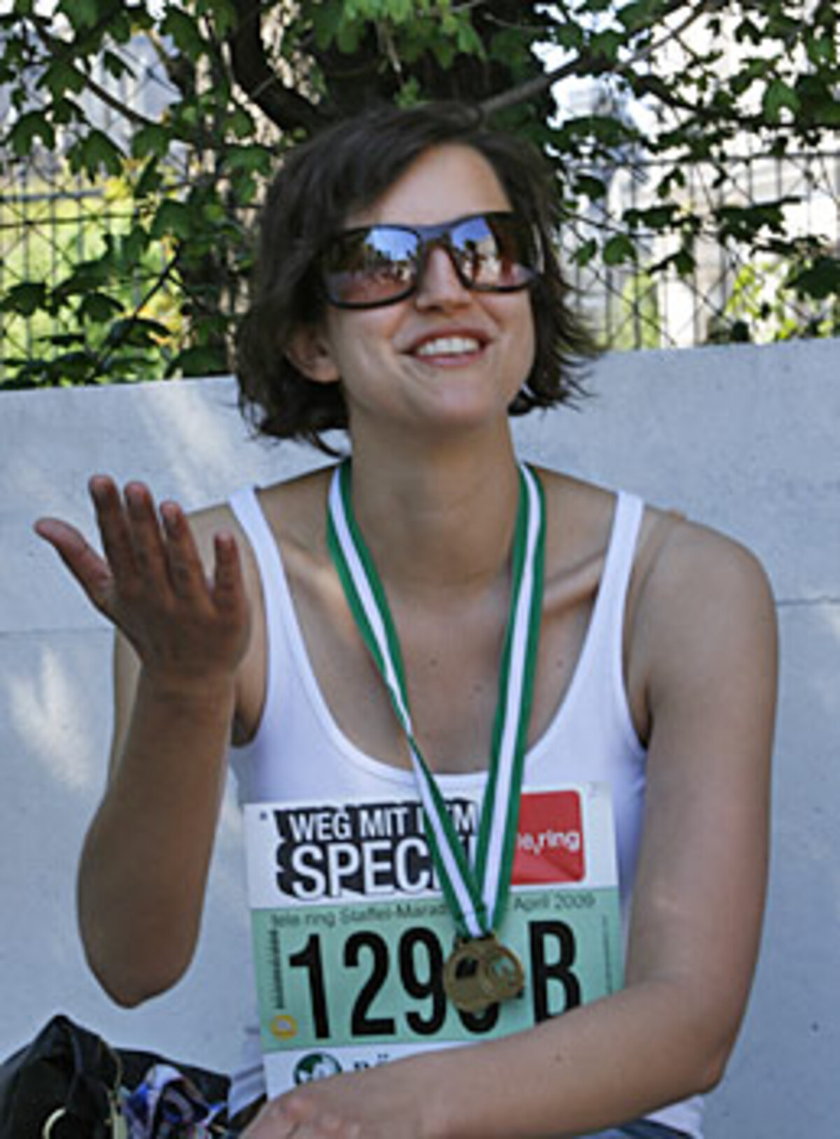 Die Staffel wurde dann an Heide Rampetzreiter übergeben: Sie benötigte für die 5,7 Kilometer von Schönbrunn bis zur Universität 35 Minuten und 44 Sekunden und kam auf eine Durschnittszeit von 6 Minuten und 16 Sekunden pro Kilometer.