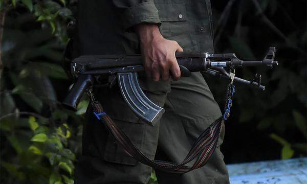 Ab 2017 begannen Farc-Guerilleros ihre Waffen abzugeben.