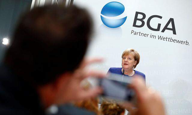Angela Merkel nahm bei einer Veranstaltung nur kurz zur aktuellen politischen Lage Stellung.