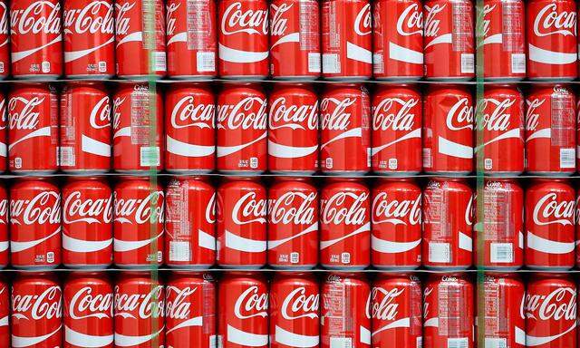 FILES-US-BEVERAGE-EARNINGS-COCACOLA