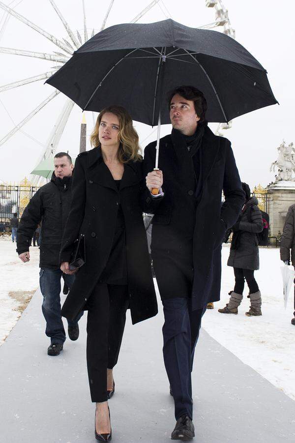 Topmodel Natalia Vodianova erschien mit Lebensgefährte Antoine Arnault, dem Kommunikationsdirektor von Louis Vuitton.