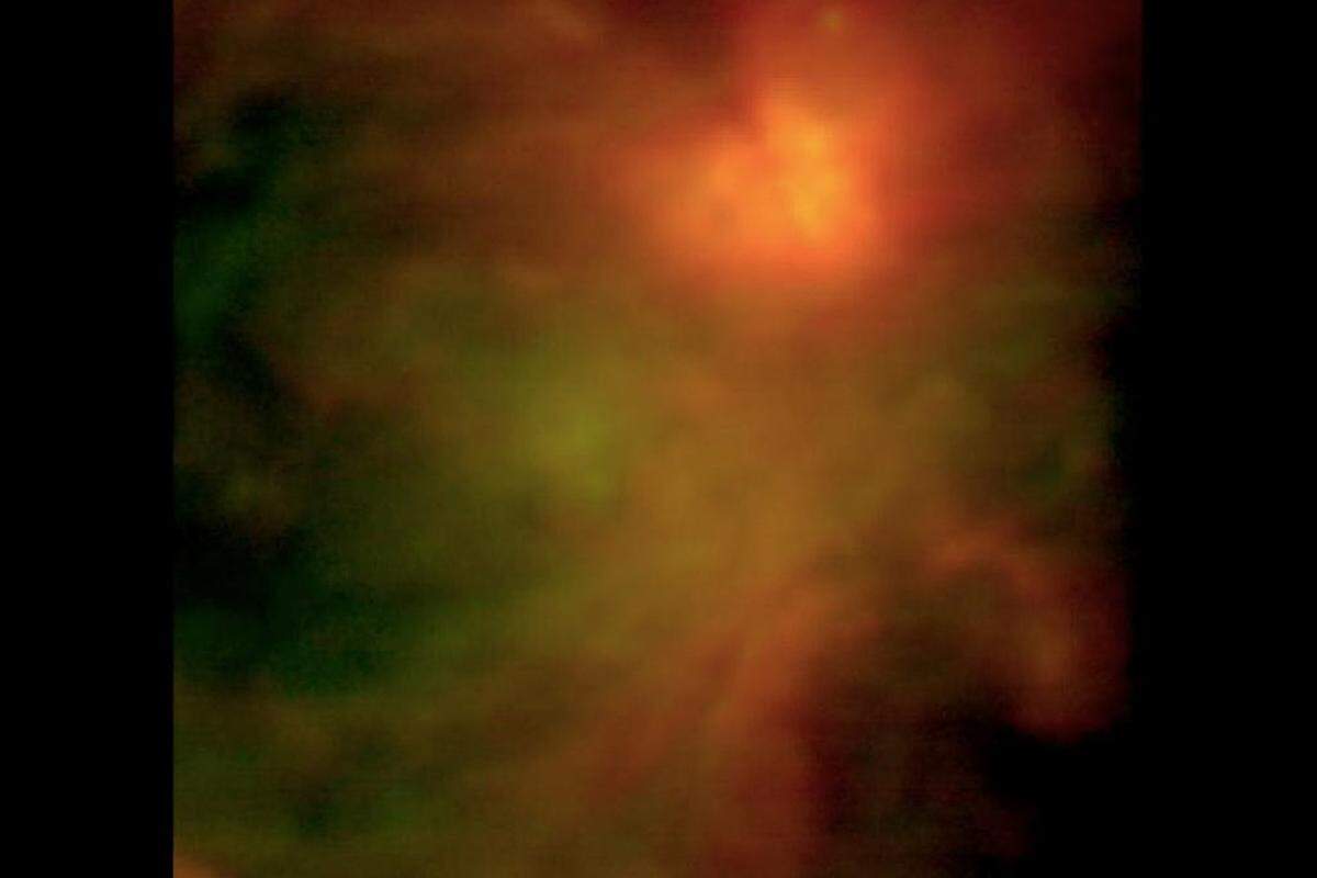 Dieses Bild blickt ins Herz der Orion-Sternformation im mittleren Infrarot-Spektrum.