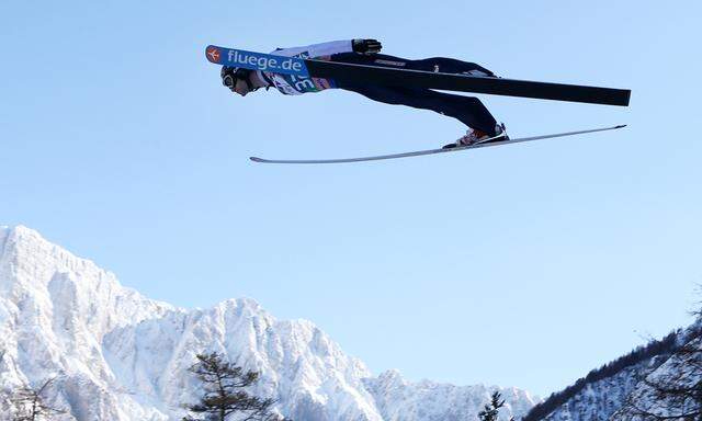 Skifliegen oeSVTeam landet Platz