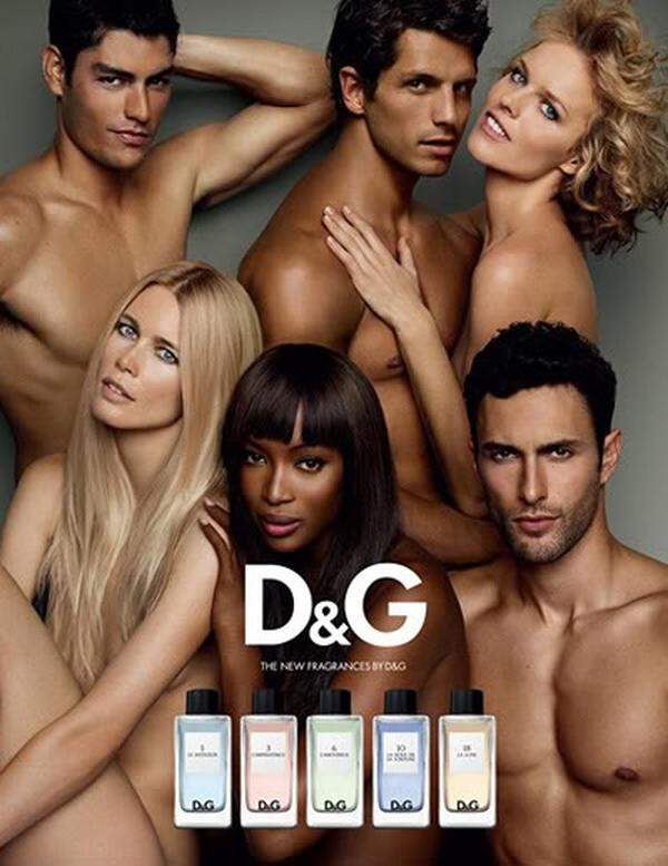 Viel nackte Haut zeigten auch die Topmodels in der Werbung für eine Parfumlinie von D&amp;G.