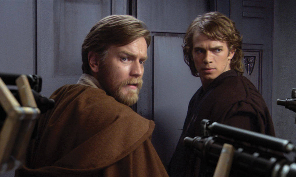 STAR WARS: EPISODE III - THE REVENGE OF THE SITH (L TO R) EWAN MCGREGOR , HAYDEN CHRISTENSEN Anakin Skywalker PUBLICATIO