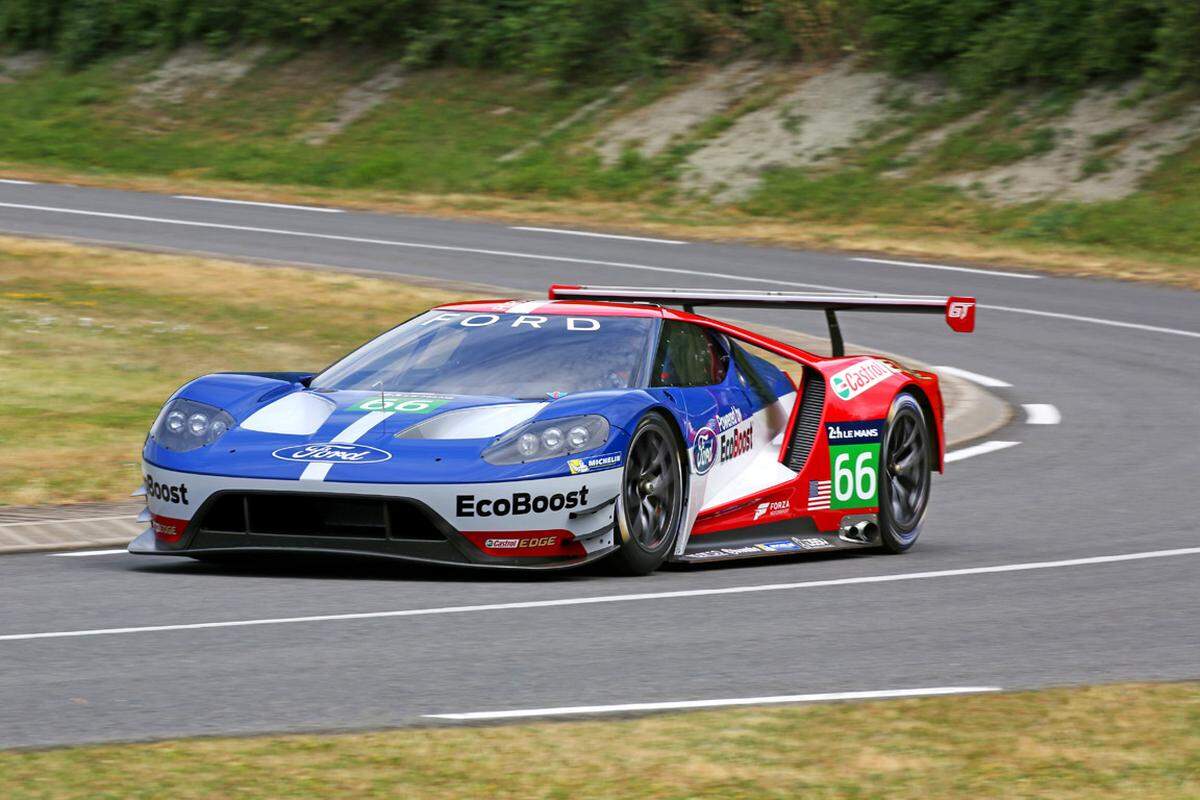 Es war in den 60er-Jahren des vorigen Jahrhunderts, als Ford mit dem GT40 vier Jahre hintereinander das 24-Stunden-Rennen von Le Mans gewann. In den Jahren davor war das Rennen jahrelang von Ferrari dominiert worden.von Martin Deutsch