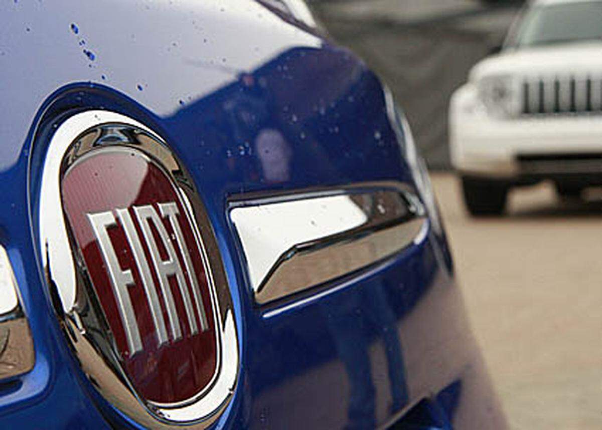 Fiat verzeichnet einen Wertverlust von 53,39 Prozent, Nissan liegt bei 53,60 Prozent.