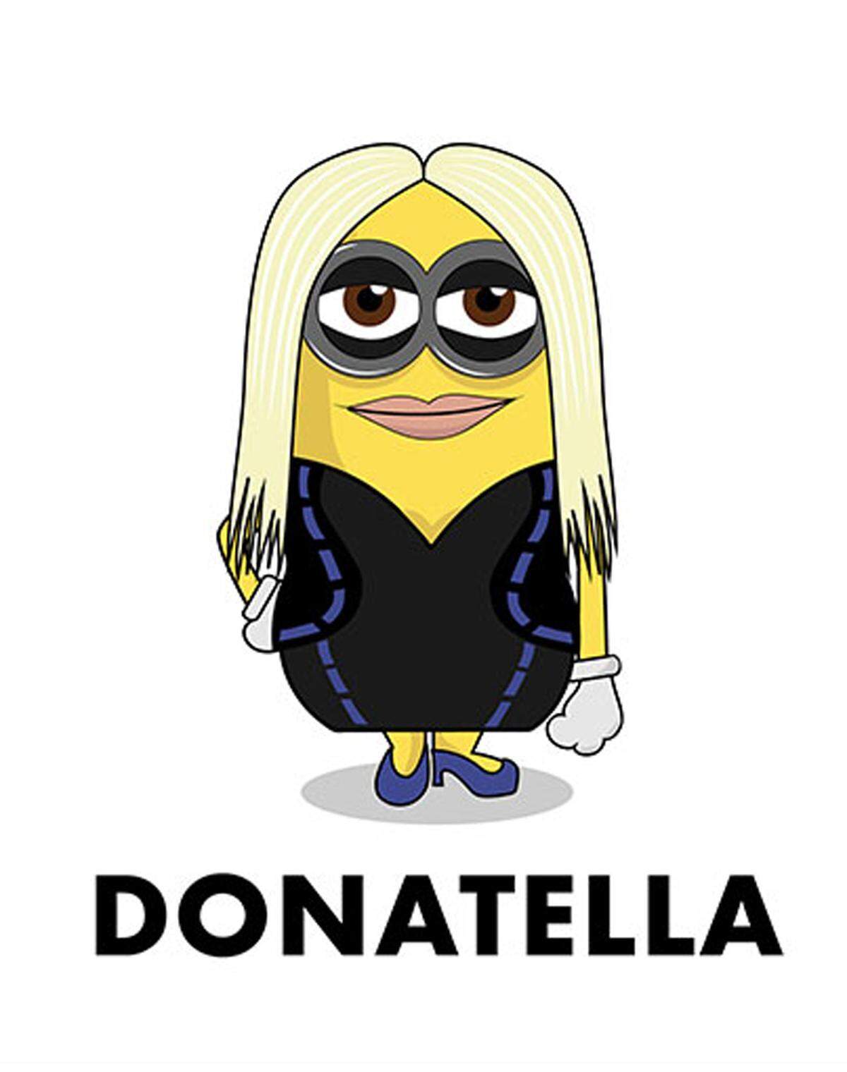 Die gelben glubschäugigen Minions machen auch als bekannte Modedesigner eine gute Figur. Mit Platinblonden Haaren und dunklem Augen-Makeup ist Donatella Versace hier gut zu erkennen. Bild (c): stylight.at