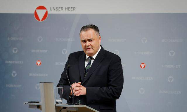 Austria´s Defence Minister Doskozil addresses a news conference in Vienna