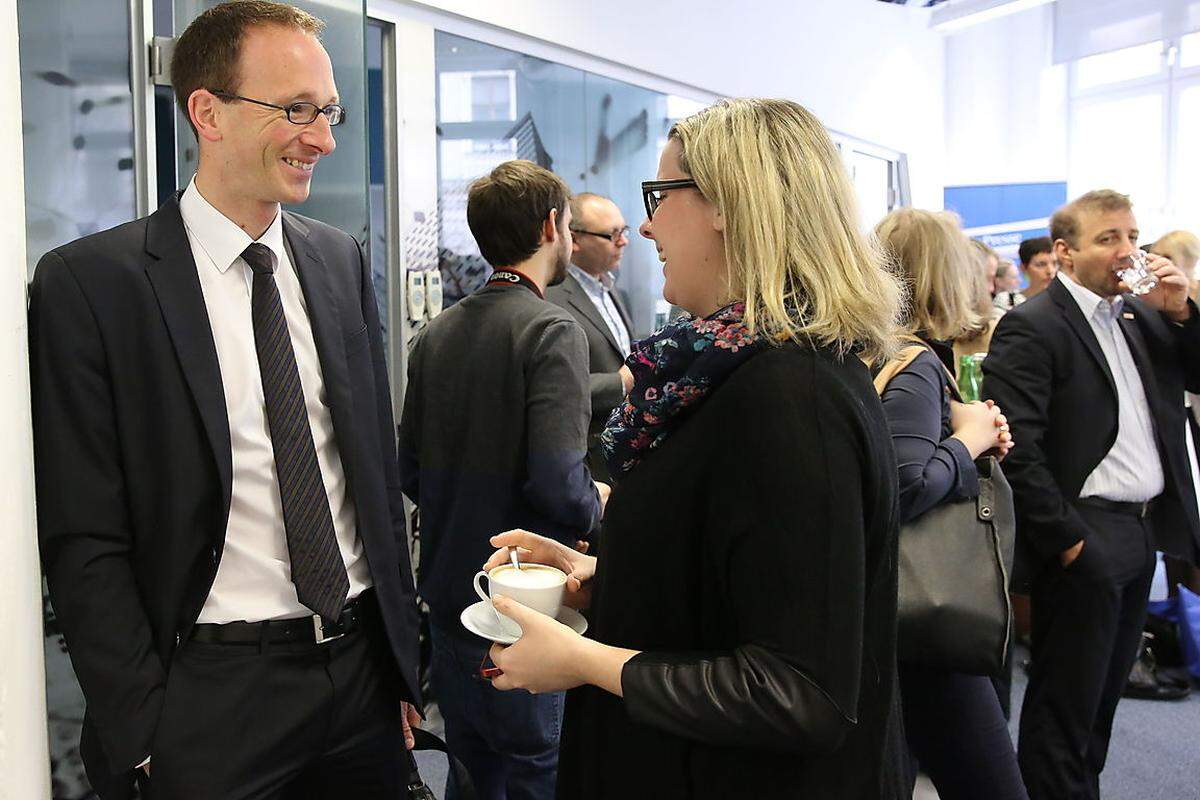 Thomas Unterhuber (Capgemini) und Raphaela Jordao ("Die Presse"), ...