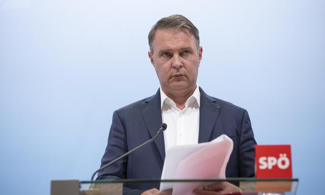SPÖ-Obmann Andreas Babler nimmt sich jetzt des Themas Migration an. 
